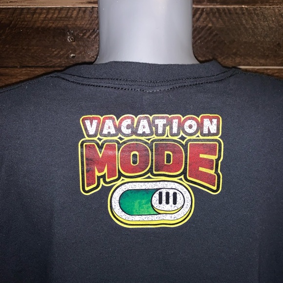 Vacation Mode Set of 2 Shirts Size XL & 2XL - Picture 4 of 7